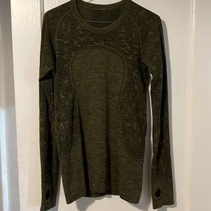 Lululemon Swiftly Tech Long Sleeve